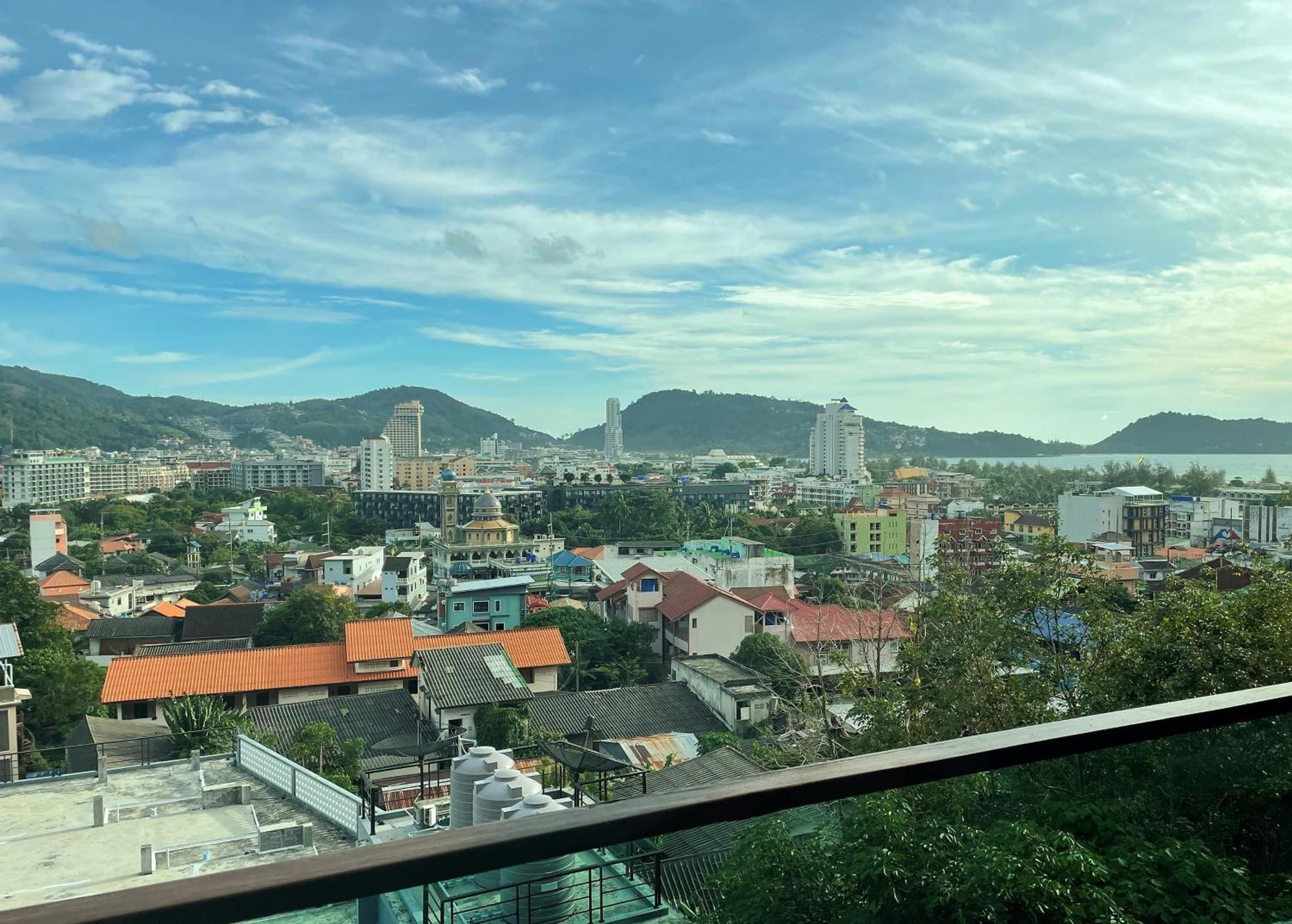 Emerald Terrace Apartments By Lofty Patong Esterno foto