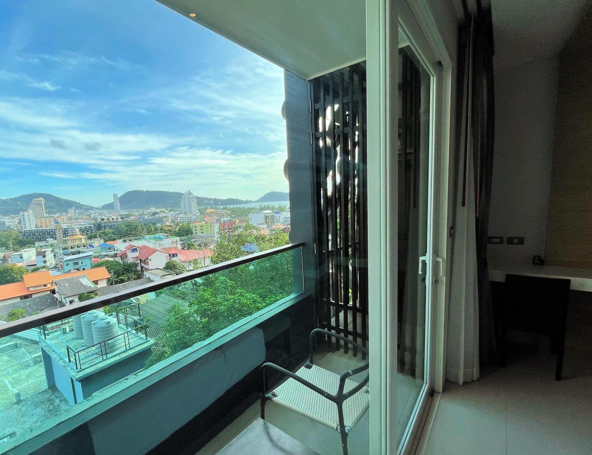 Emerald Terrace Apartments By Lofty Patong Esterno foto